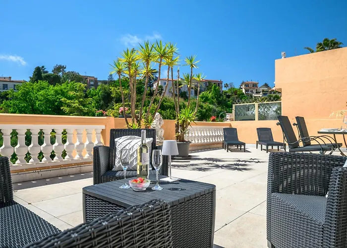 Fabron, Terrasse&piscine Dans Résidence Appartement Nice