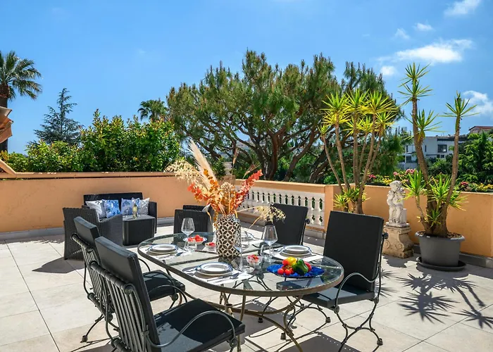 Appartement Fabron, Terrasse&piscine Dans Résidence *