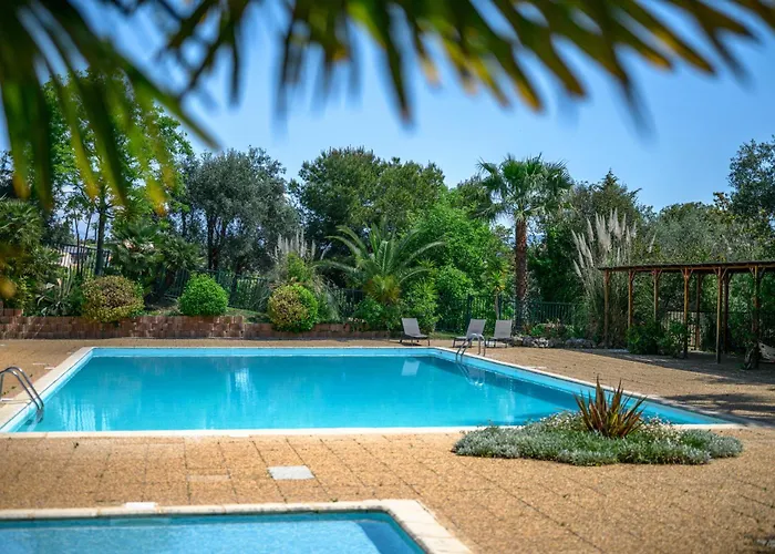 Fabron, Terrasse & Piscine Dans Apartman Nizza