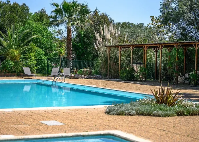 Fabron, Terrasse&piscine Dans Résidence